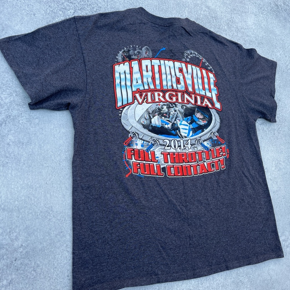 Vintage 2014 NASCAR Racing Y2K Style Martinsville Virginia Graphic Grey T-Shirt